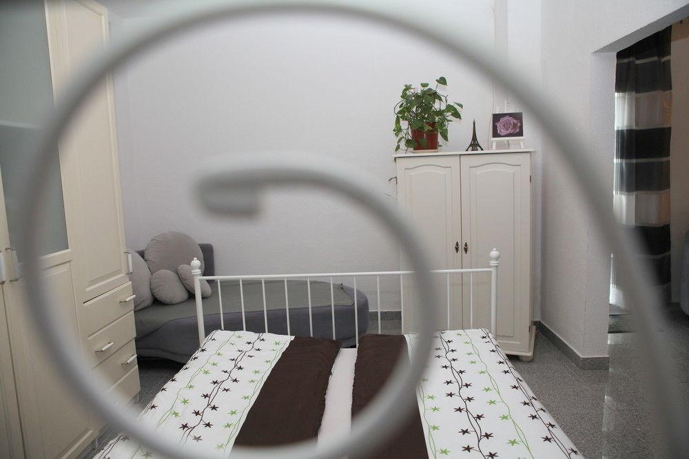 דירות White House Bochum Ehrenfeld מראה חיצוני תמונה